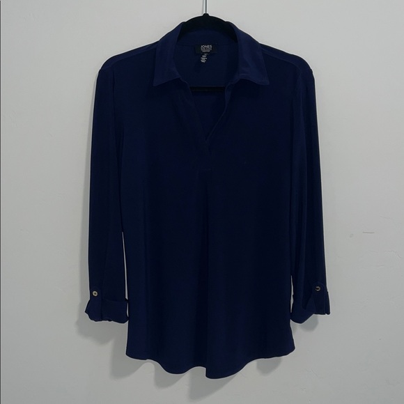 Jones New York Tops - Jones New York Navy Collared Top V Neck blouse size Medium 3/4 sleeve button